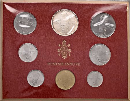ROMA. Paolo VI (1963-1978). 23 serie in cartoncino, più 11 monete da 500 lire...
