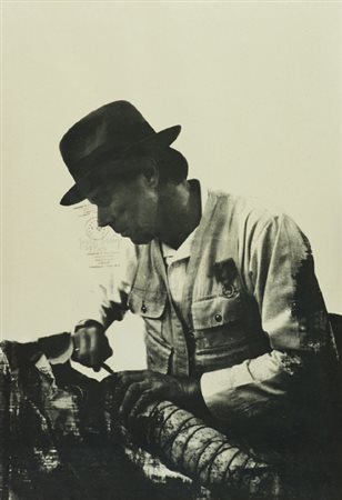 Joseph Beuys Kleve 1921 - Dusseldorf 1986 Senza titolo Stampa offset, cm....