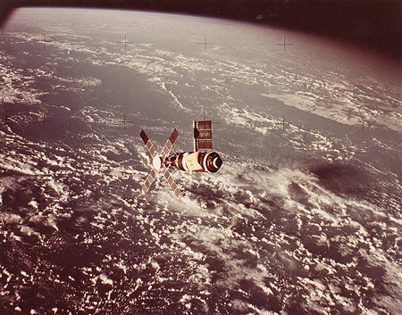 NASA Skylab, 1973 Vintage C-print applicata su cartoncino originale cm 27,5 x...