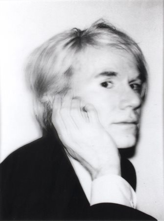 ANDY WARHOL Pittsburg, 1928 - New York, 1987 Self Portrait with Hand to...