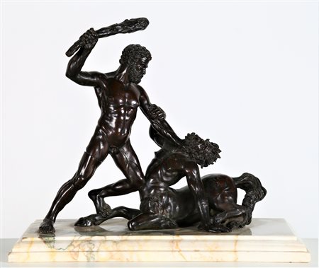 SCULTORE VENETO DEL XVI SECOLO Ercole e il centauro Nesso. Bronzo. Cm 55,00 x...
