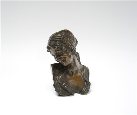 Ignoto "Busto femminile" scultura in bronzo (h cm 20) (lievi difetti)