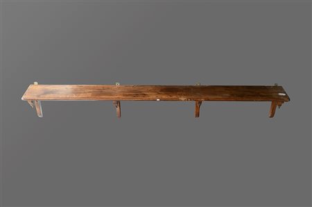 Grande mensola in legno con sostegni sagomati (cm 297x43x34) (difetti)