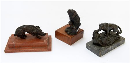 Autori diversi. Lotto composto da tre sculture in bronzo raffiguranti...