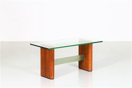 BEGA MELCHIORRE (1898 - 1976) Tavolino in legno e cristallo, anni 60. -. Cm...