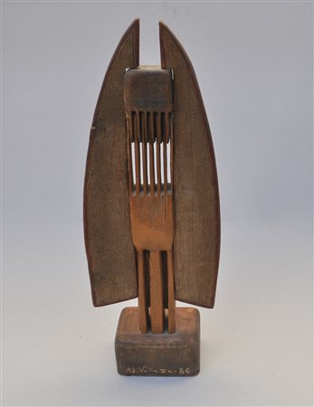 Adolf Vallazza (* St. Ulrich in Gröden/Ortisei 1924) Totem, 1986;Legno, h. 59...