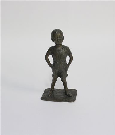 G. Leoni "Mani in tasca" scultura in bronzo (h cm 21) Firmata alla base