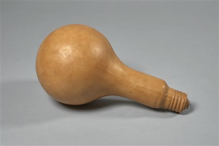 HARLOFF GUY (1933 - 1991) The lightbulb. Terracotta. Cm 13,00 x 26,00. 14/99....