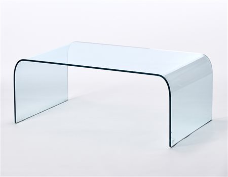 FIAM Tavolino in cristallo curvato. Italia, anni '60. (cm 102x40x60)-ENCurved...