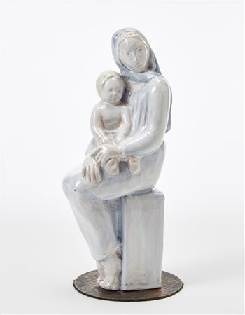 Giuseppe Mazzotti "Donna con bambino"Scultura in ceramica smaltata in...