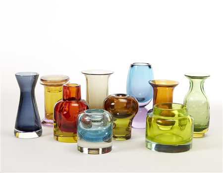 Seguso Vetri d'Arte Lotto di dieci vasi in vetro sommerso di diverse forme e...