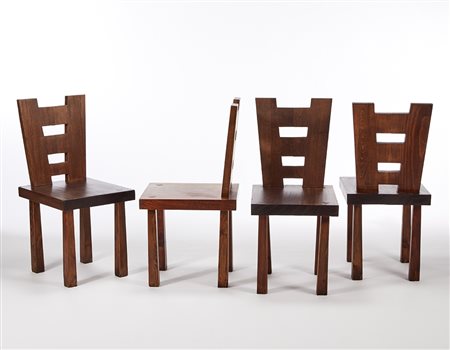 Quattro sedie in legno massello di castagno, abete e palissandro. Italia,...