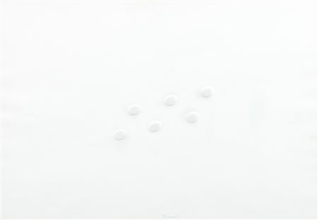 Turi Simeti (Alcamo (Tp) 1929 ) 6 ovali bianchi , Carta sagomata, cm. 35x50.,...