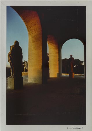 FRANCO FONTANA (1933) Roma E.U.R. 1980 C-print 84,6 x 59,6 cm Firmata e...