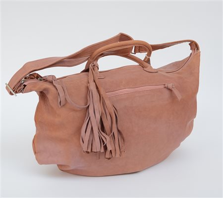 Borsa da donna in pelle color cipria con manici e tracolla (cm 46 ca) (difetti)