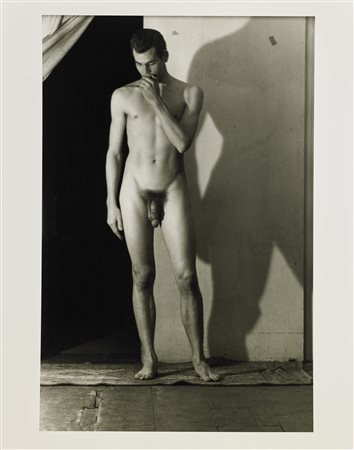 FRENCH JARED (1905 - 1988) Fotografia tratta dalla serie "Studio di nudo...