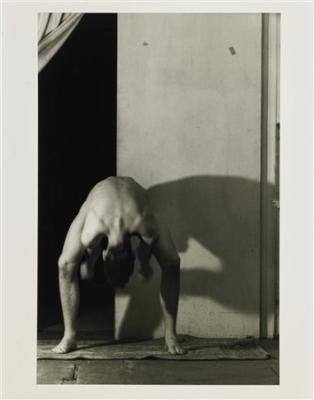 FRENCH JARED (1905 - 1988) Fotografia tratta dalla serie "Studio di nudo...