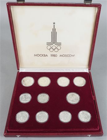 Serie di 28 monete in argento delle Olimpiadi di Mosca 1980. Entro astuccio...