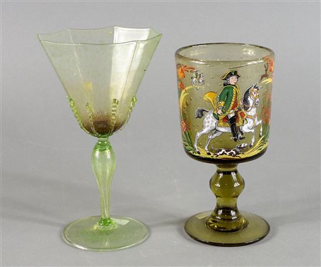Lotto di 2 bicchieri in vetro decorati