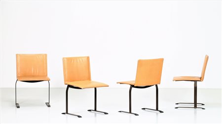 OFFREDI GIOVANNI (n. 1927) Quattro sedie. Metallo laccato e pelle. Cm 54,00 x...