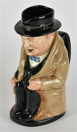 CARAFFA IN CERAMICA ROYAL DOULTON Caraffa raffigurante Sir Winston Churchill...