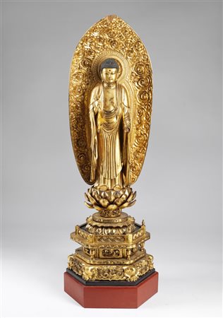ARTE GIAPPONESE  A large wooden lacquered sculpture of Buddha Japan, 19th century .