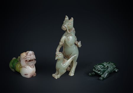Arte Cinese  A group of three jade carvings depicting mythological beasts China, 20th century .