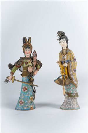 Arte Cinese  A pair of dolls, one of them portraying Mu GuiYingChina, second half 20th century .