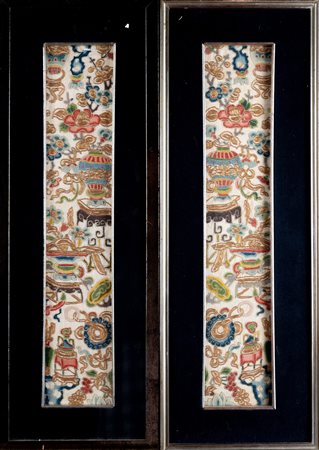 Arte Cinese  A pair of silk fabrics embroidered with offerings China, 18th-19th century .