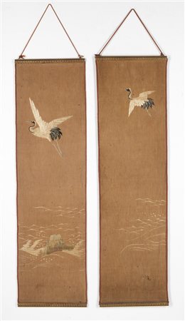 Arte Cinese  Two cotton scrolls embroidered with storks China, 19th century .