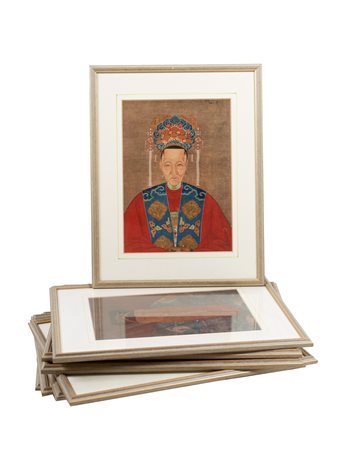 Arte Cinese  A set of eight prints on silk depicting Chinese emperors China, early 20th century .