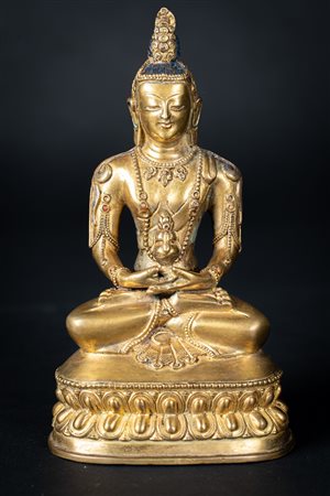 Arte Himalayana  A gilt bronze figure of Amitayus China, 19th century .