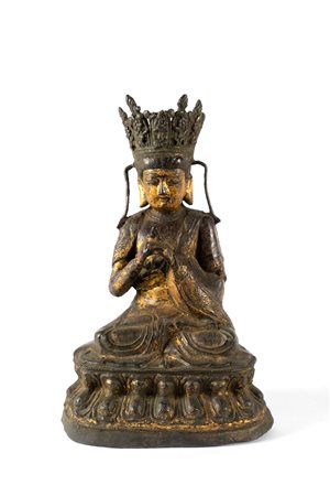 Arte Cinese  A bronze figure of VairocanaChina, Ming dynasty, 16th-17th century .