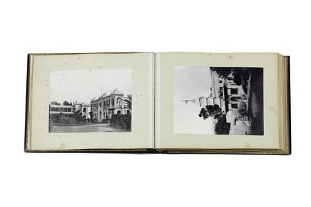 Arte Islamica  A black and white photo album about Alger with japanese lacquer cover .