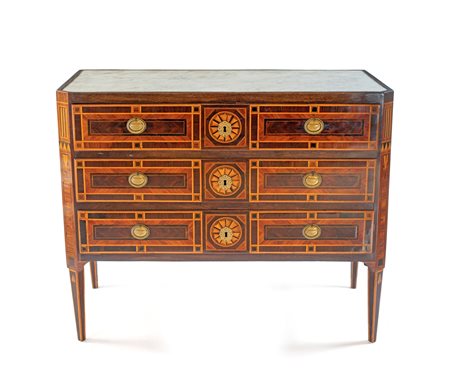 
Sicilian inlaid chest of drawers from the and of 18th century