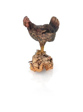 
Polycrome terracotta hen