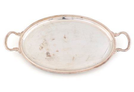
 

Oval silver tray with handles