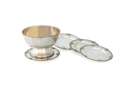 
 

Bowl and four small silver plates