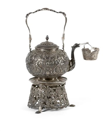 SAMOVAR IN ARGENTO Samovar in argento, Paesi Bassi 1834, argentiere AB,...