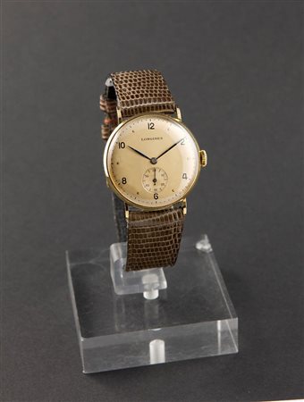 LONGINES Solo tempo, anni '40, ref.4685 Diam. 32 Cassa in oro giallo in due...