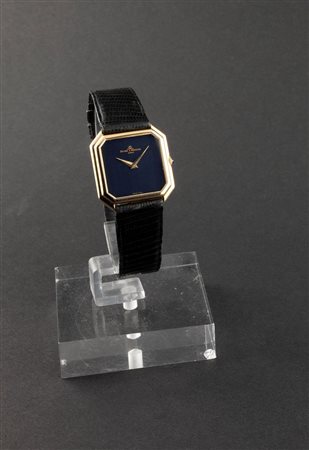 BAUME & MERCIER Solo tempo, di forma, anni '80 28x28 Cassa in oro giallo, a...