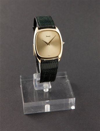 PIAGET Solo tempo, ref.9591, anni '70 37x30 Cassa demi plat di forma tonneau...