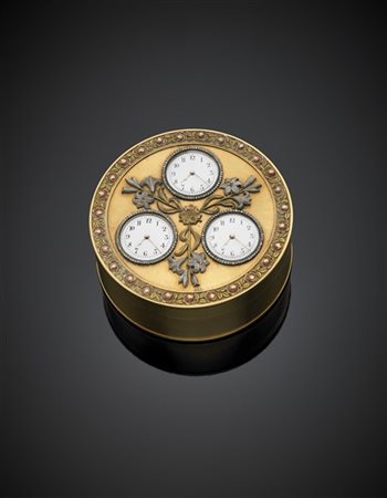 FABERGEScatola rotonda con orologio a tre quadranti sul coperchio in oro gial