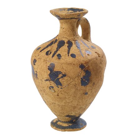 PICCOLA LEKYTHOS ATTICA A FIGURE NERE DATAZIONE: fine VI sec. a. C. MATERIA E...