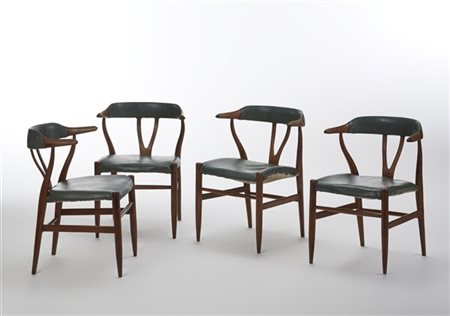 Hans Jørgen Wegner (Attribuito)
Lotto di quattro sedie a braccioli in legno mass