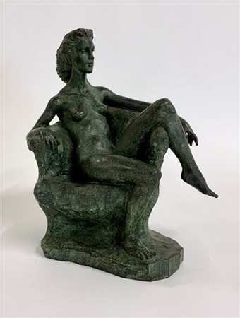 Michele Zappino "Donna sul sofà" 
scultura in bronzo a patina verde (h cm 29)
Fi