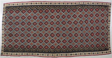 Tappeto Kilim, cm. 114x220.