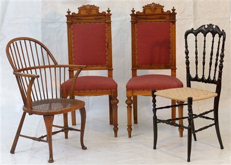 Lotto composto da una poltroncina in stile inglese e tre sedie di diversa fattu