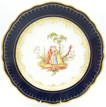 Manifattura di Meissen -  A Meissen porcelain dish