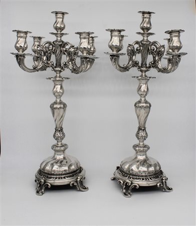 Coppia di candelabri in argento -  A pair of silver candlesticks